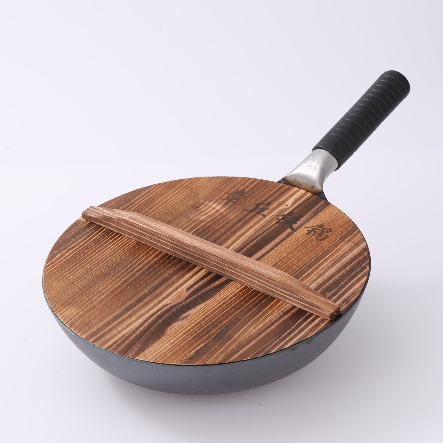 Zhangqiu handmade iron pot gift pots and pans old-fashioned traditional household hand-forged wrought iron wok uncoated non-stick pan