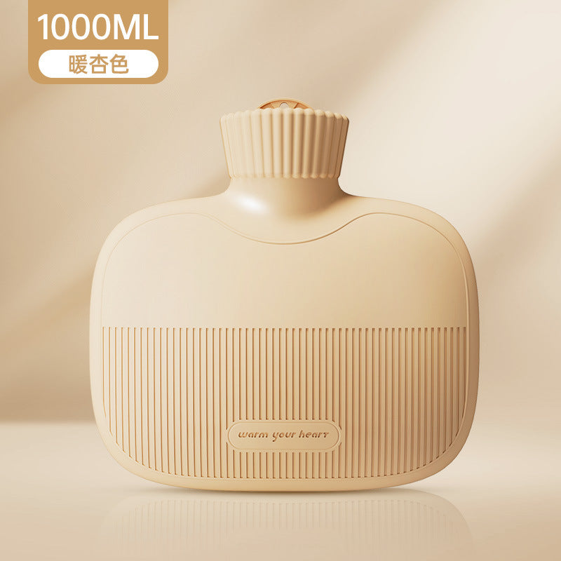 The new water-filled hot water bottle is thickened and explosion-proof for girls, and the hot compress for girls warms their hands and feet, and the artifact imitates rabbit down and warms their hands