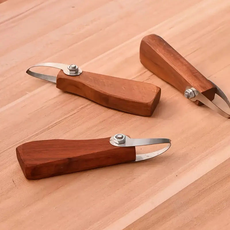 Metal details and forming knives for handcrafting in clay art are ideal for restoration and fine engraving