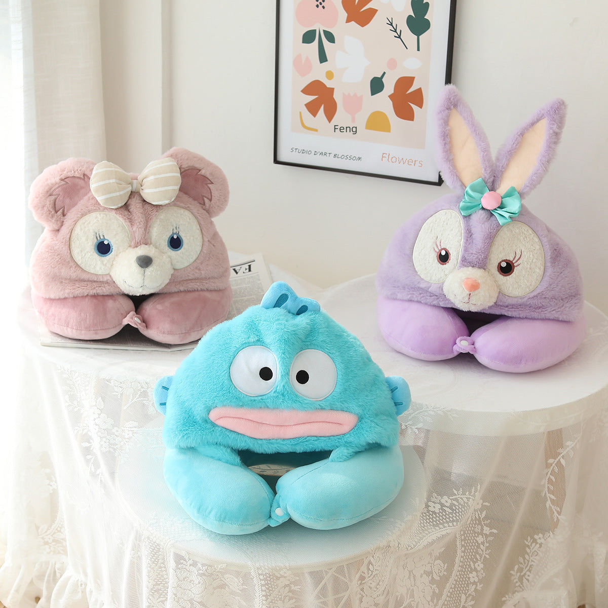 Cute Star Delu Doll Hooded U-Shaped Pillow Wholesale Office Nap Warm Neck Protector Car Sleeping Pillow Artifact