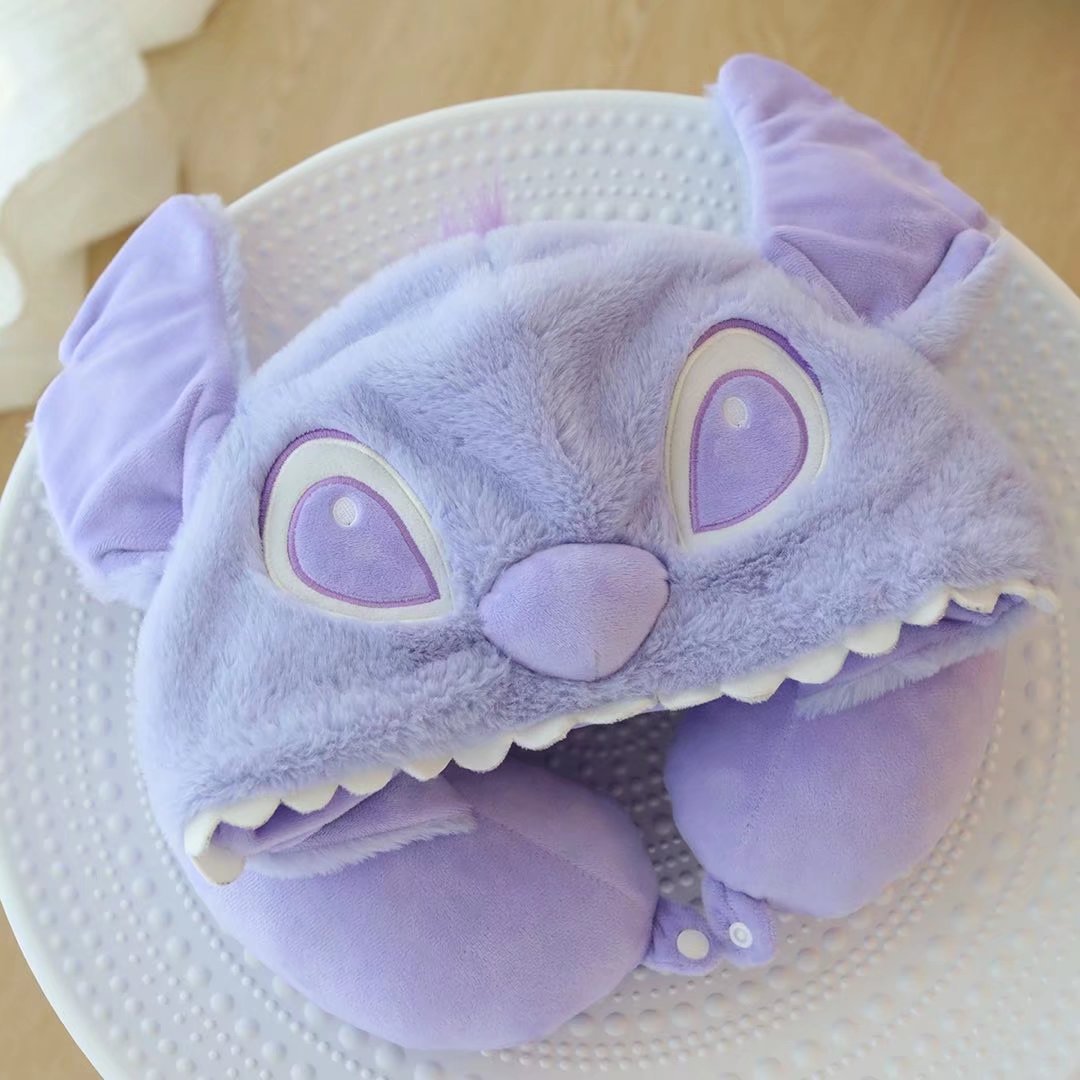 Cartoon Stitch hooded U-shaped pillow, neck protector, pillow, plush toy, office nap pillow, station plane, U pillow with cap