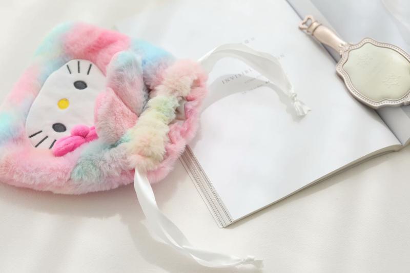 children, internet celebrities, students, girls, hearts, drawstrings, clutch bags, plush bags, makeup bags, plush bags, storage bags, women's cartoons